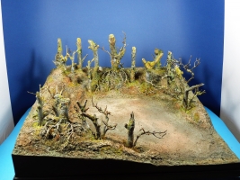 Diorama Grundplatte, Geschützstellung am Waldrand, 50 x 50 cm,1:35
