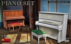 Piano Set, 2 Klaviere in 1:35
