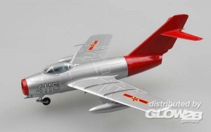 Mig-15 UTI Chinese Air Force Red fox in 1:72