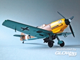 BF109 E-7/TROP 1/JG27 in 1:72